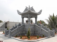 Hội doanh nhân Lại Việt tham dự lễ tạ mộ Đức Triệu Tổ và trao tiền công đức